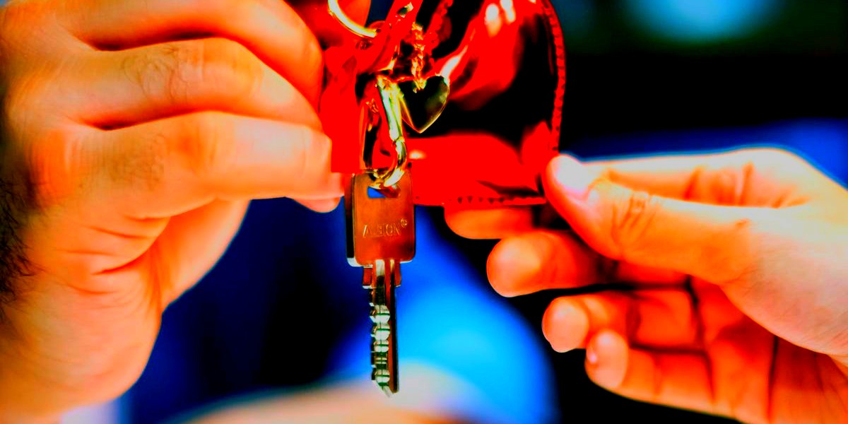 What Do Driving Test Examiners Look For